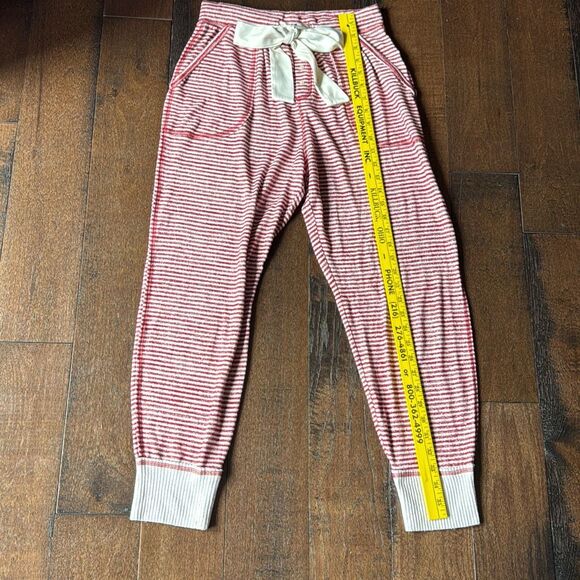Abercrombie and Fitch pajama pants joggers women’s size large red white striped - Picture 5 of 8